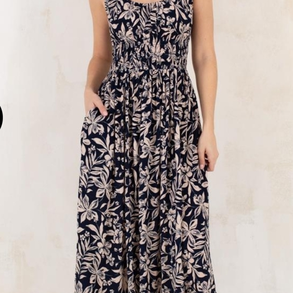 South Moon Under ALISEE SUN SEAKER MIDI DRESS